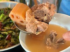 -莲餐厅·湖北菜·潜江小龙虾店(愚园路店)