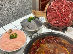 -旧街市鲜货老火锅(大光路店)