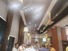 -香佰里鲜货火锅(佳乐金街店)