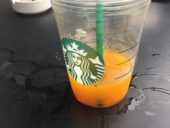 -星巴克臻选(成都环球乐天店)