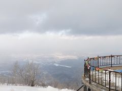 -亚布力新体委滑雪场