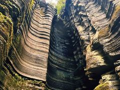 -梭布垭石林景区