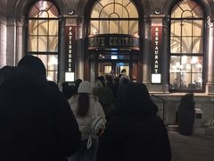 -中央咖啡馆