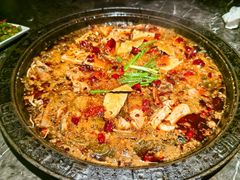 -大鱼山房鱼头火锅(老字号品质店)