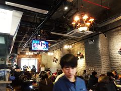 -巴四老城区炭火蛙锅(张江店)