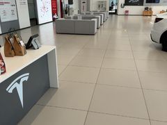 -TESLA 特斯拉(北京后沙峪特斯拉中心)