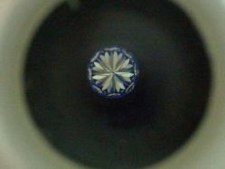 -威德钻石-克拉钻大本营(南京东路店)