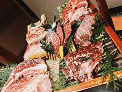 -山川小町·极番烧肉(新地假日广场店)