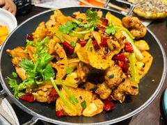 -川流不息·地道川菜·小龙虾(松东路店)