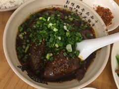 -杨三孃跷脚牛肉(中粮鸿云悦街店)
