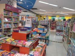 -孩子王童乐园(青岛万达店)