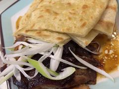 老汤酱肘卷饼-鼎香润(德胜门内店)