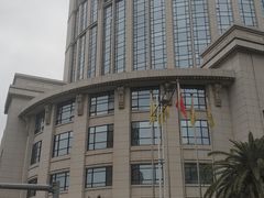 -茂名熹龙国际大酒店(人民广场高铁站店)