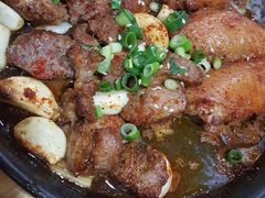 -老东镇啤酒屋海鲜加工·蒸汽海鲜·海鲜烧烤(台东店)