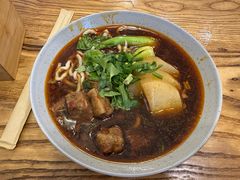 -醉牛腩·面小馆