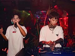 -古吉拉酒吧·蒲seven蹦