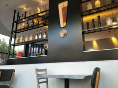 大堂-必胜客(武汉欢乐谷店)