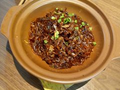 -有红鸡毛店·川菜(建设路店)