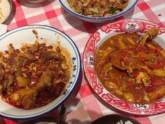 -笨豆腐居民楼菜馆•江西小炒(天津开发区店)