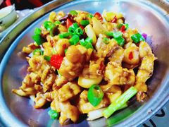 干锅牛蛙-陈帅夜排档·龙虾·炒菜·烤串(世茂店)