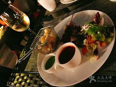 -WOLFGANG PUCK KITCHEN & BAR(迪士尼小镇店)