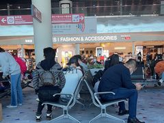 -中免(澳门机场免税店)