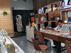 -一代眼镜·蔡司配镜(浦东大拇指广场店)