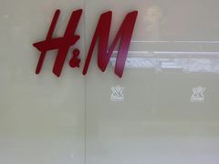 -H&M(鹏欣水游城店)