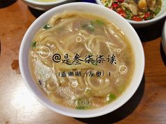 胶东家常面-蓝珊瑚蒸汽海鲜餐厅(龙奥店)