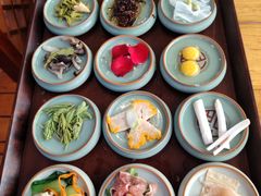 -桥香园过桥米线(国贸店)