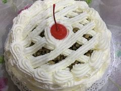 -红宝石·鲜奶小方·海派西点房(金杨店)