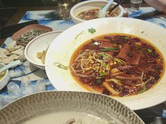 -川流不息·地道川菜·小龙虾(新松江路店)