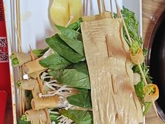-宏姐串串香(宏伟路店)