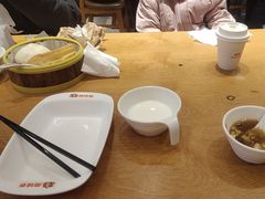 -南城香·饭香串香馄饨香(花园北路店)