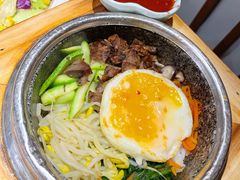 -明洞阿姨·韩式酱蟹烤肉·创意料理(三元桥店)