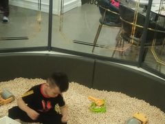 -Lilliput粒粒堡亲子餐厅(置汇旭辉店)