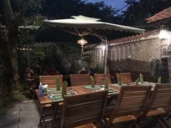 -Lam Vien Restaurant