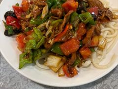 -汗腾格里·风味餐厅(新疆驻京办店)