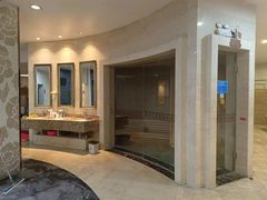 -蒙古贞温泉洗浴