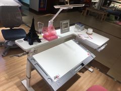 -康朴乐儿童学习桌椅(蓝色港湾店)