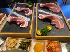 -朴太院·烤肉万岁·创意首尔料理(中联广场店)
