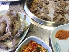 -金滏山烤肉·海鲜·火锅自助餐厅(襄阳万达店)