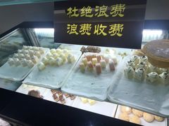 -小鱼小牛·鱼牛干锅·脆鱼火锅(世欧广场店)
