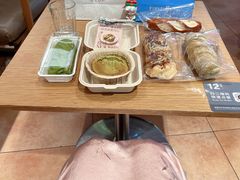-小飞象面包公社(珠江路金鹰店)