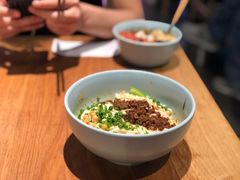 -芙蓉巷成都名小吃(大卫城店)