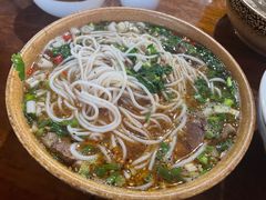 -汤锅大王(新平曹苏黄牛汤锅有限公司)