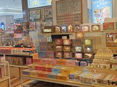 -猫的天空之城概念书店(印象城购物中心店)