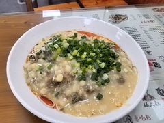 -杨大叔爱面子·四川小吃(岗头店)
