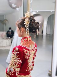 -艾米丽婚纱礼服