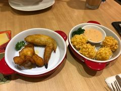 -必胜客(WOW中心城店)